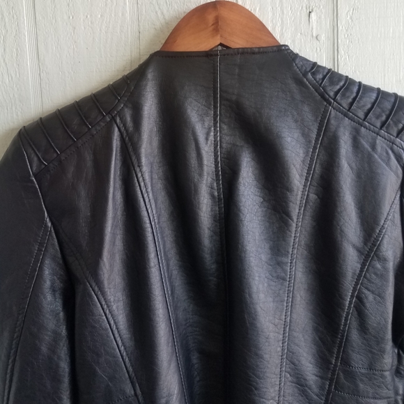 Leather Jacket - Picture 5 of 11